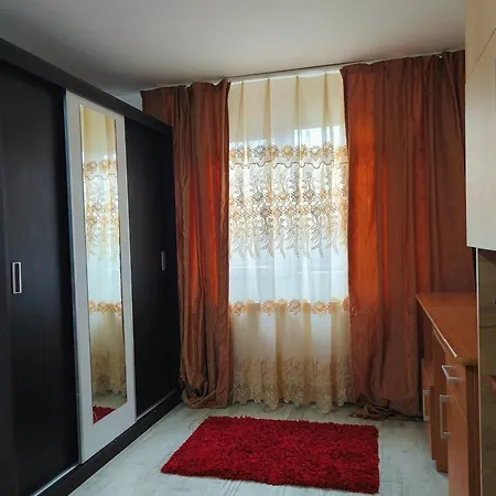 Holiday home Casa Razu G2 *