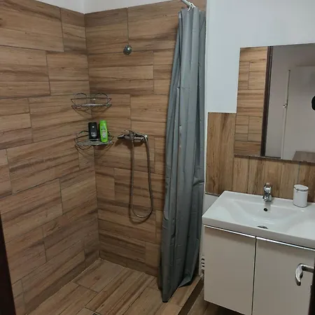 Casa Razu G2 Holiday home *