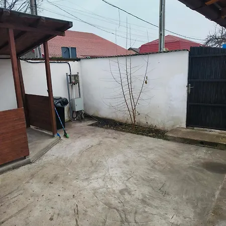 Ваканционна къща Casa Razu G2 Крайова
